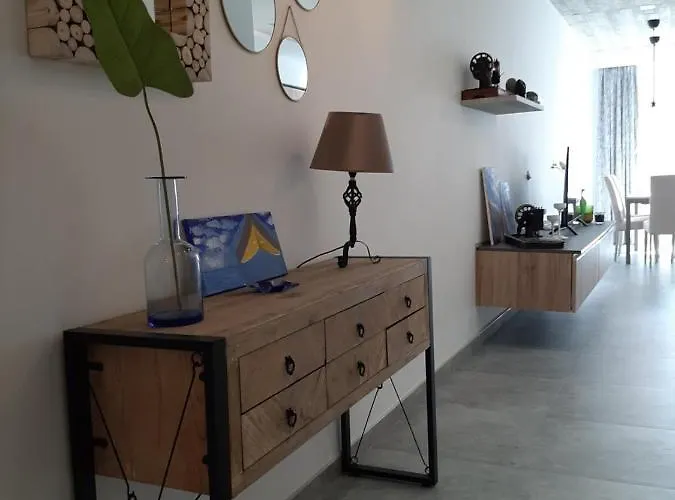 Qliving New Sliema Promenade