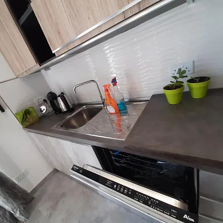 Qliving New Sliema Promenade 그지라