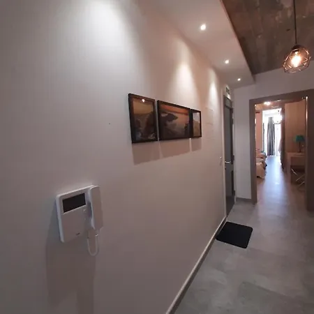 Qliving New Sliema Promenade *