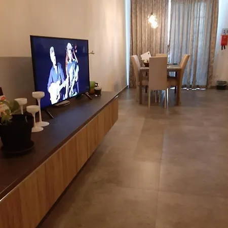 Qliving New Sliema Promenade *