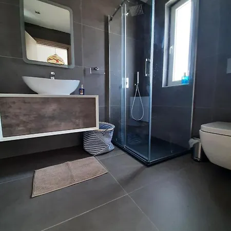 아파트 Qliving New Sliema Promenade *