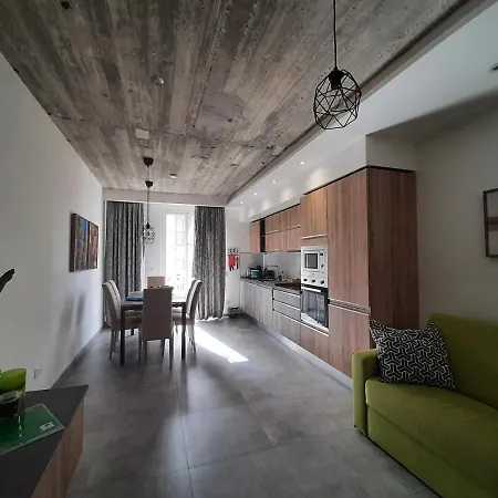 Qliving New Sliema Promenade *