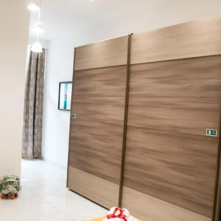 Qliving New Sliema Promenade 아파트 *