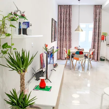 Qliving New Sliema Promenade 아파트 그지라