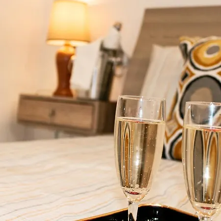 Qliving New Sliema Promenade شقة Gzira