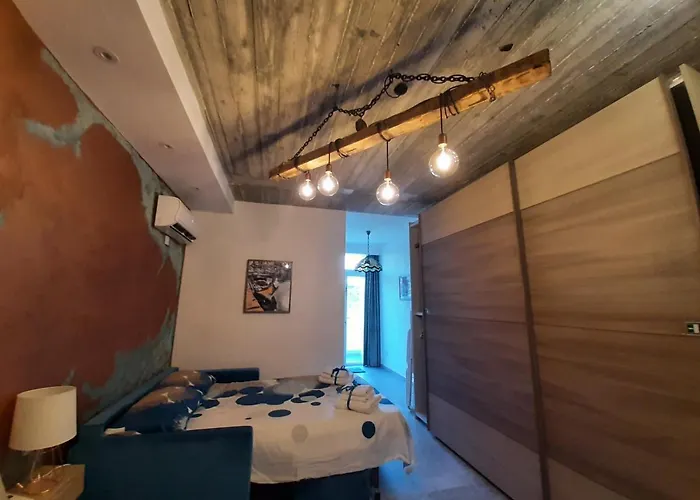 Qliving New Sliema Promenade *