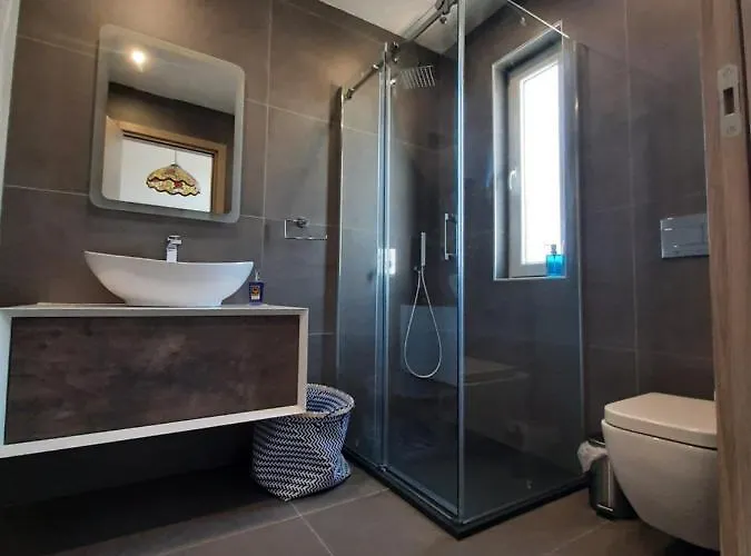 Qliving New Sliema Promenade *