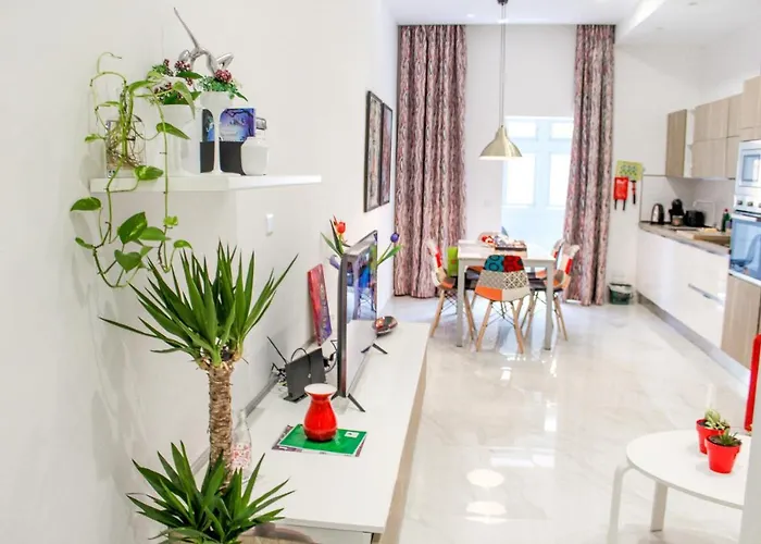 Qliving New Sliema Promenade Διαμέρισμα Gzira