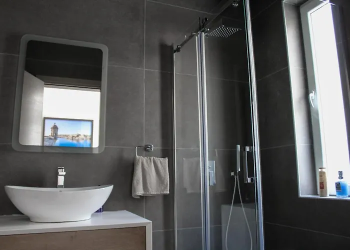 Qliving New Sliema Promenade Διαμέρισμα Gzira